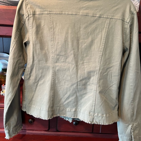 NWT Stunning Arianna by Howard’s Studded Military Green S/M Button Front Raw Hem - Picture 8 of 11